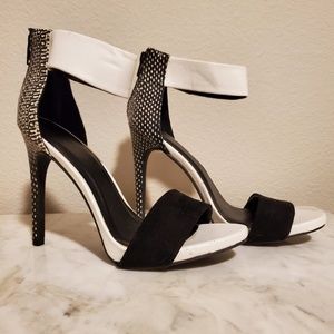 Black & White Heel